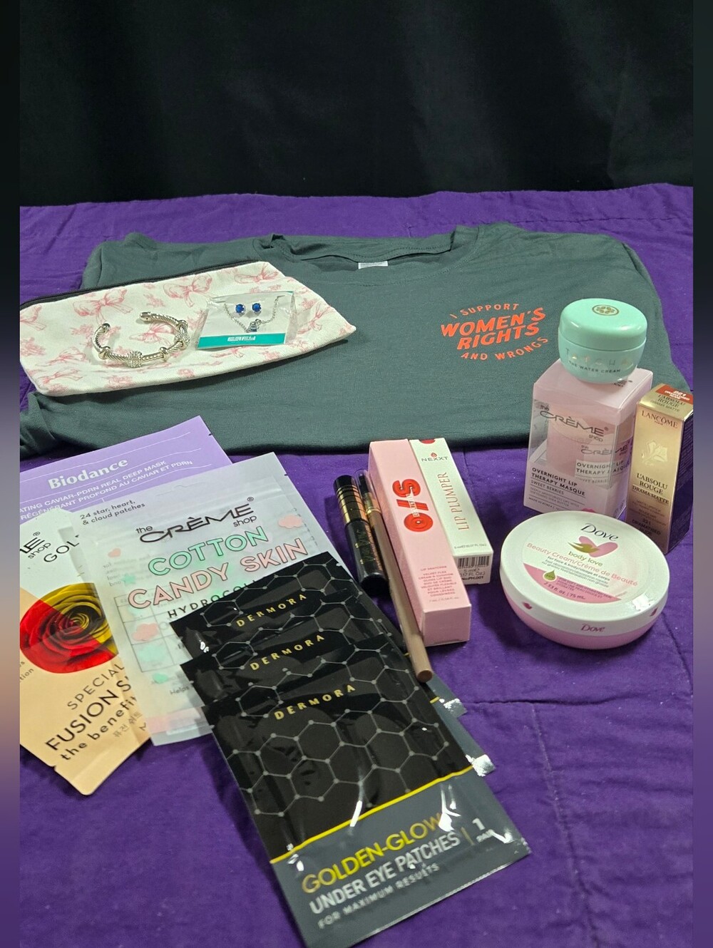 Low Start I Support Women's Rights Green Tee with Skincare & Beauty Bundle